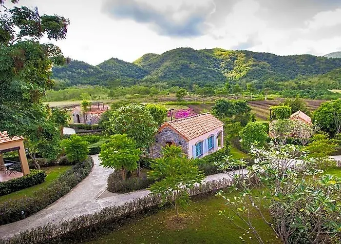 La Provence Suan Phung โรงแรม